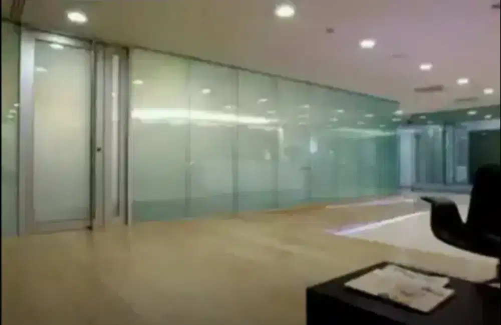 Order stiker sanblas motif dg polos &kaca film bebas bergerak dlmruang