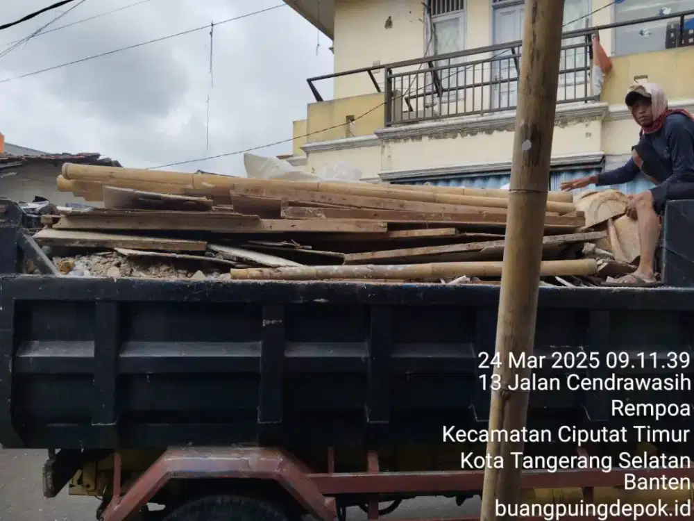 buang sampah proyek puing