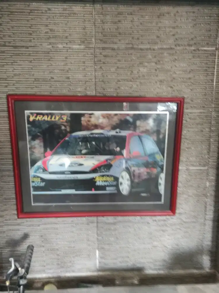 Hiasan dinding rumah