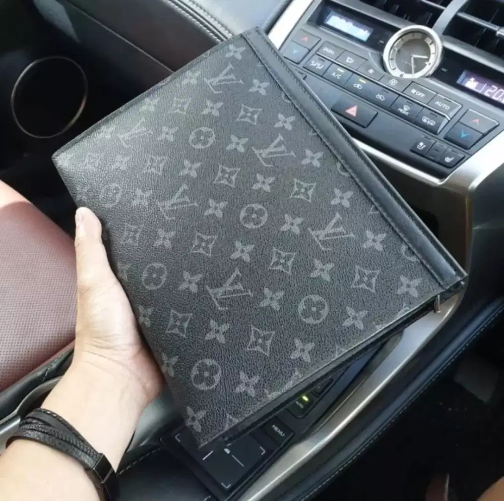 Clutch LV Monogram Black Lengkap box lv fullset