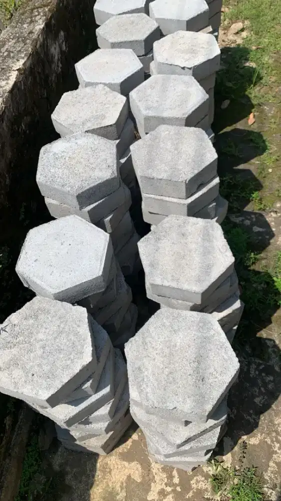 Pemasangan paving stone