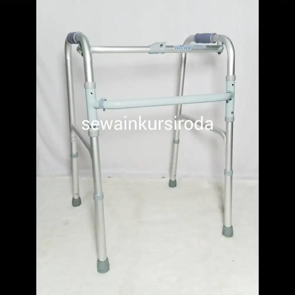 Walker Lipat Sellaco