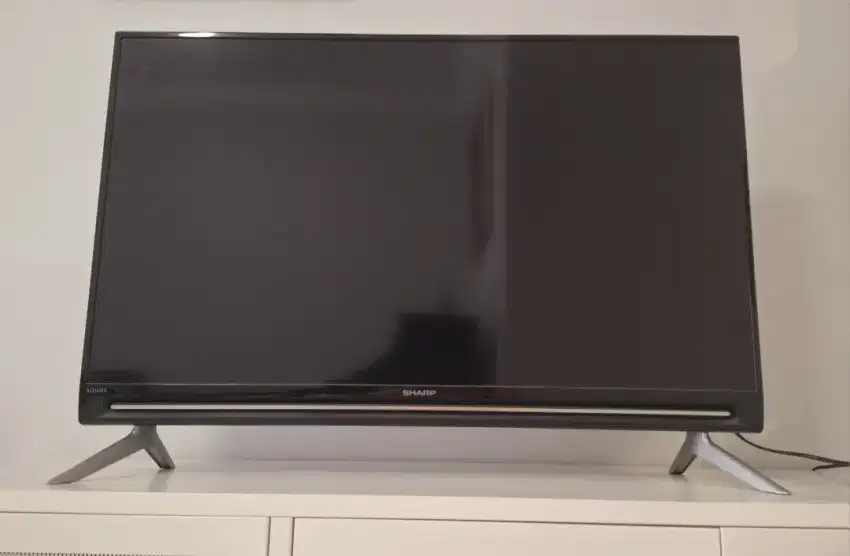 SALE! SHARP AQUOS LED TV 40