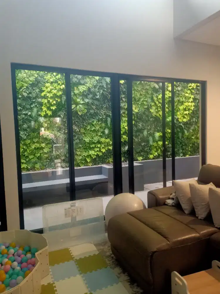 Vertical Garden Sintetis