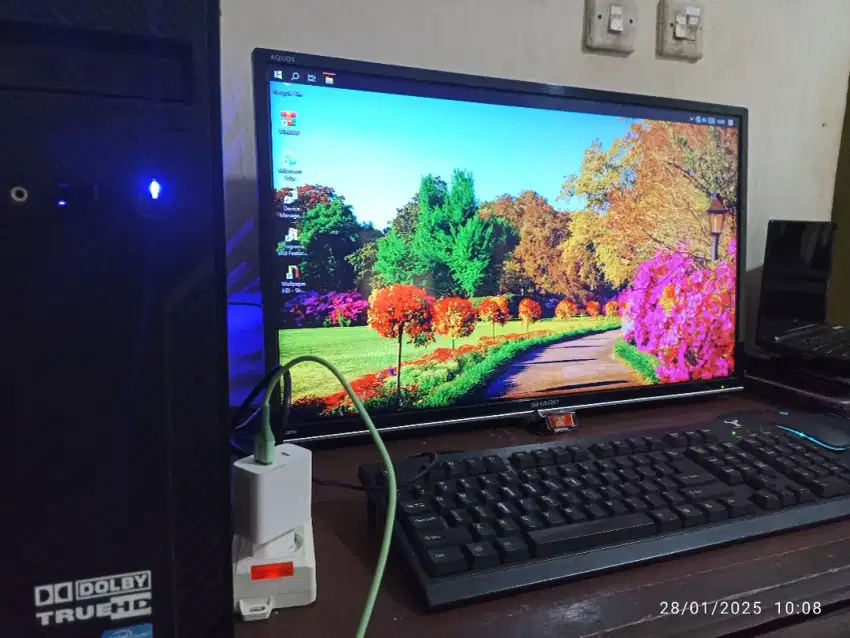 Komputer Fullset, Core i3, Monitor 30 inci, Spek gahar.