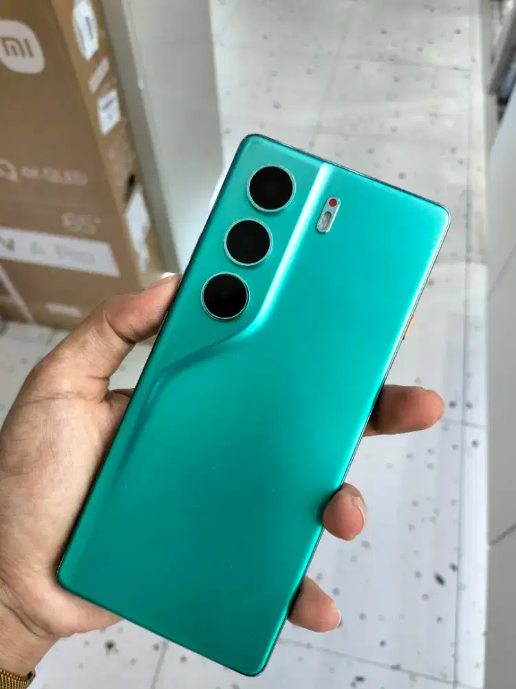 HOT TECNO CAMON 40 8/256GB