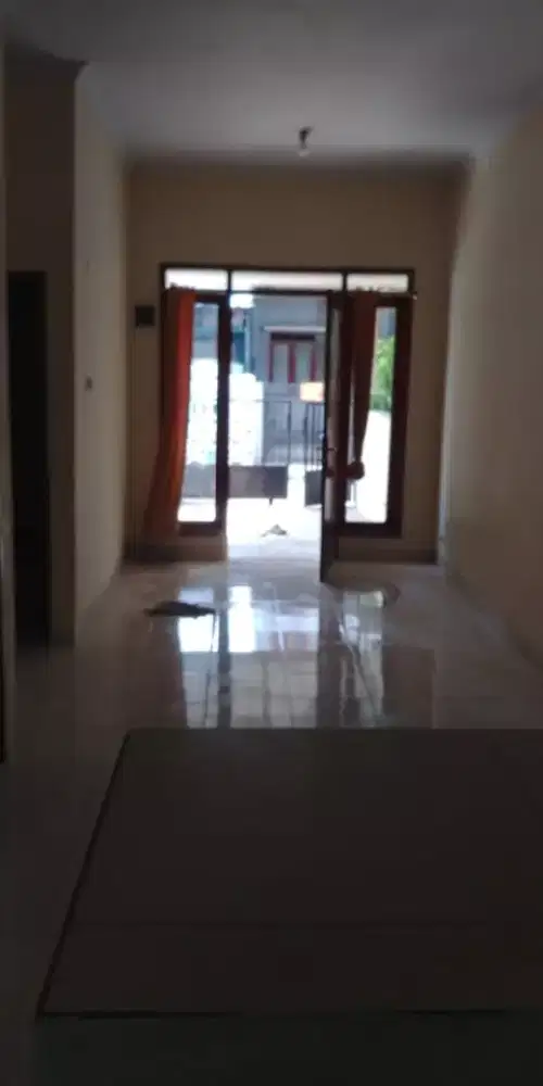 Disewakan 1 Rumah Tinggal