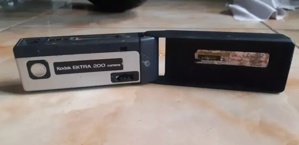 Kamera Saku Vintage Kodak Extra 200