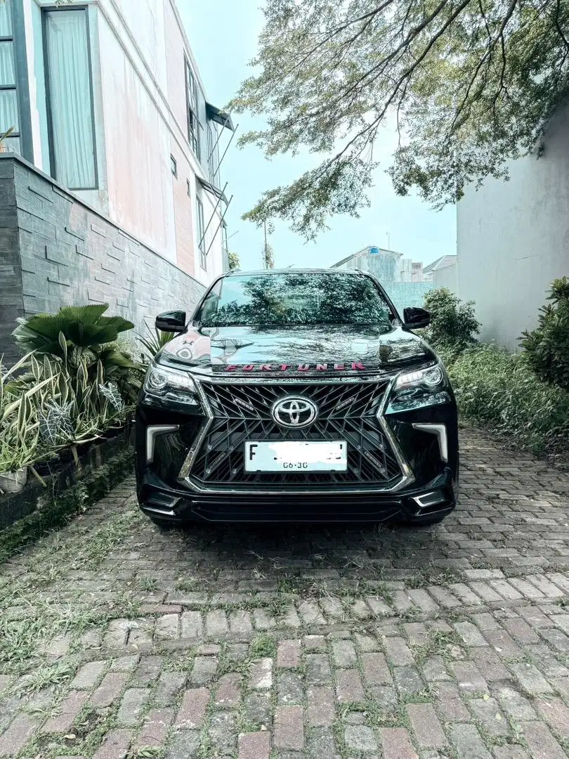 Fortuner TRD AT Upgrade Exterior Lexus