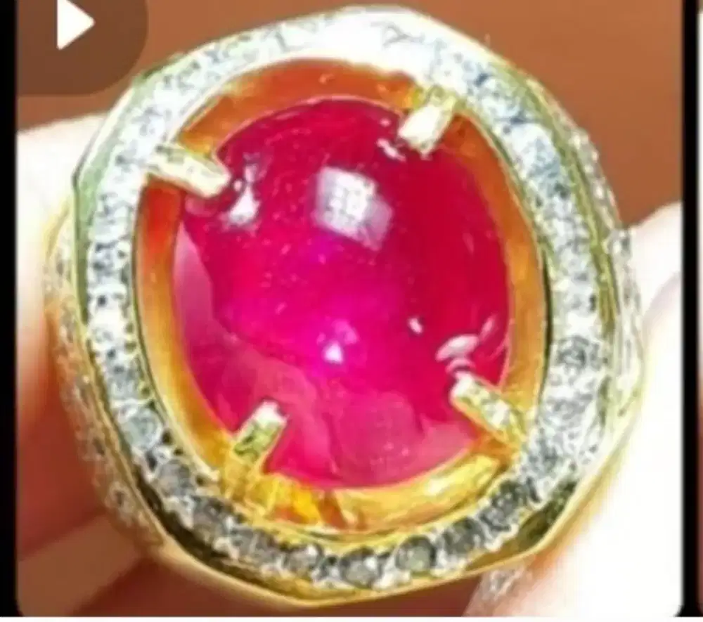 1 Cincin Merah Ruby Mewah