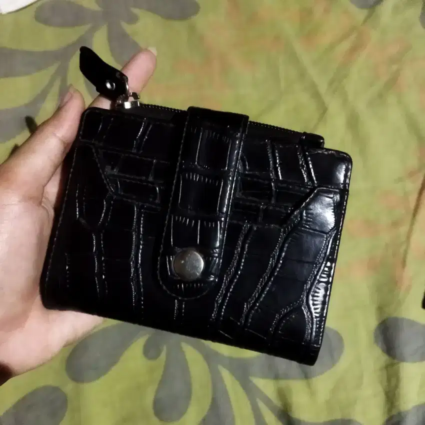 Black Wallet / Dompet Hitam Wanita