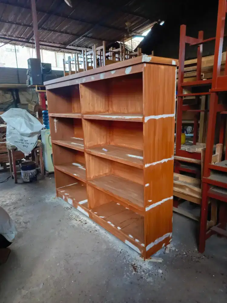 Rak buku/perpustakaan