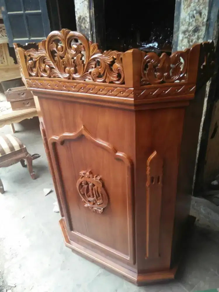 Mimbar Masjid Podium Jati