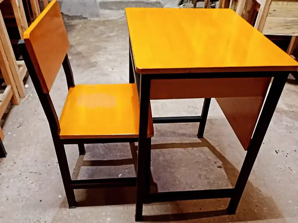 Meja sekolah siswa besi