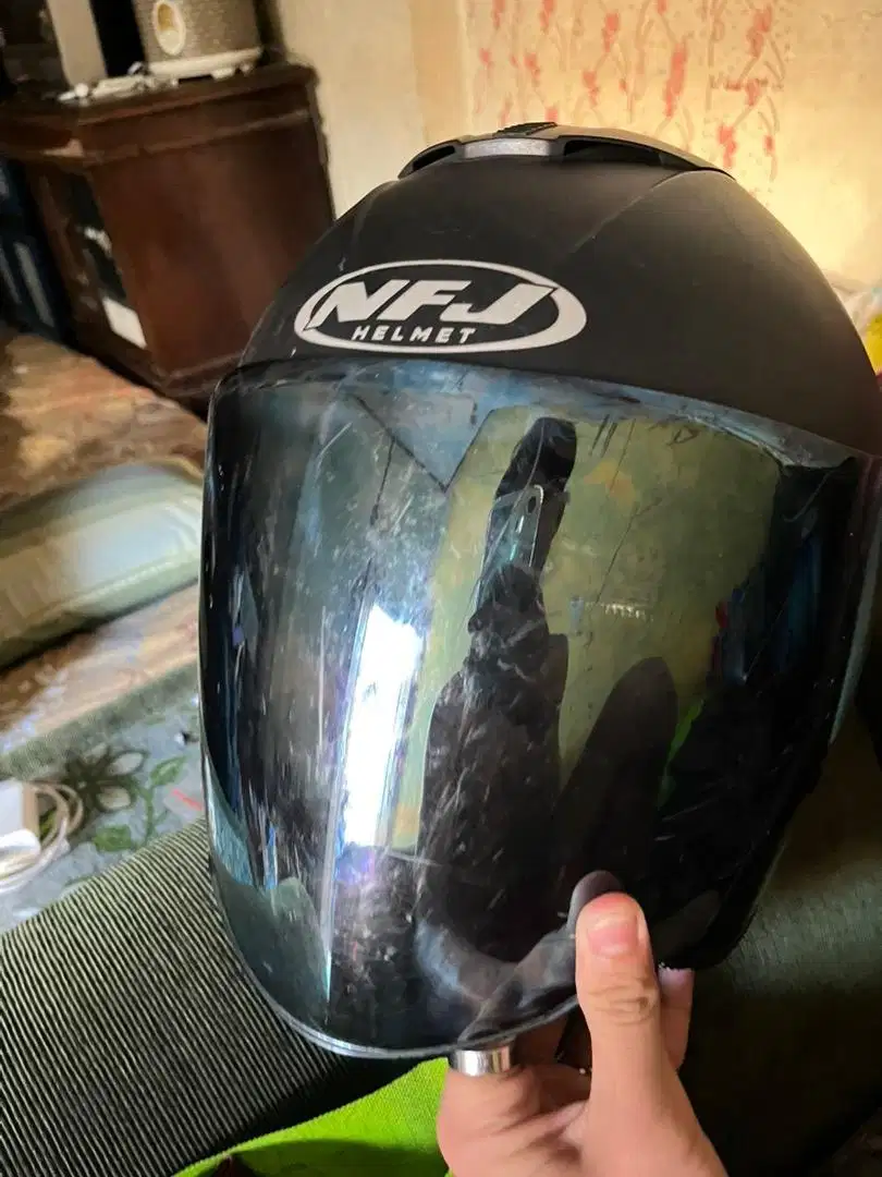Helm NJS ori yang minat langsung