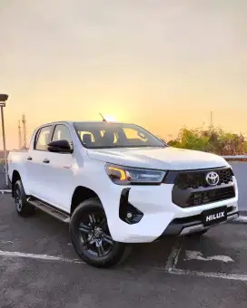 [Mobil Baru] TOYOTA HILUX V MATIC DOUBLE CABIN 4X4 READY STOCK !!