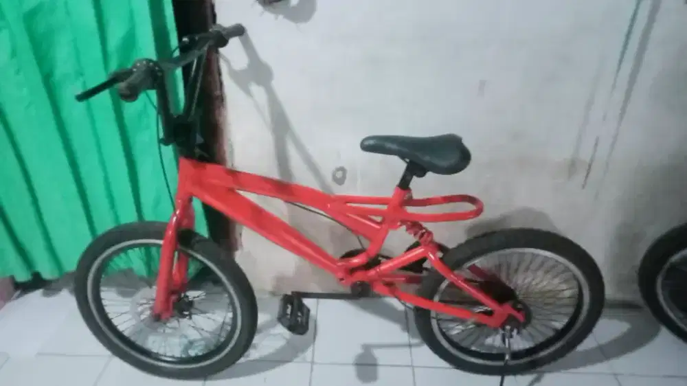 sepeda  bmx  20