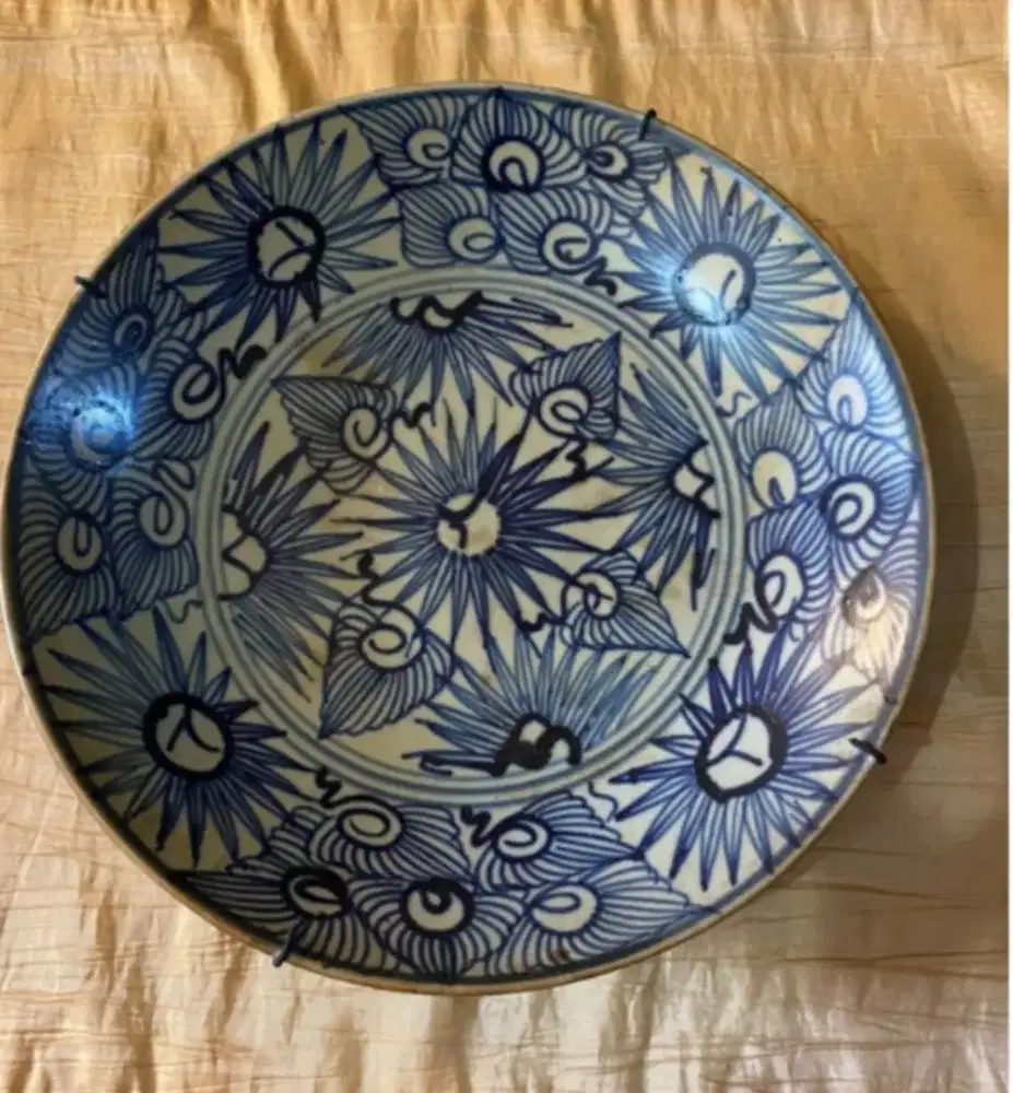 PIRING PORSELEN KUNO ANTIK UKURAN 22 CM DINASTI QING BARANG ASLI MULUS