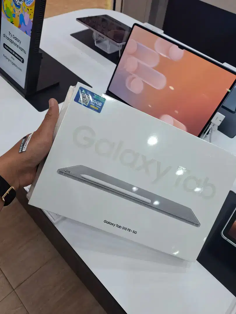Samsung Tab S10 FE | Tab S10 FE+ Bonus Keyboard dan Jam Fit3 Original