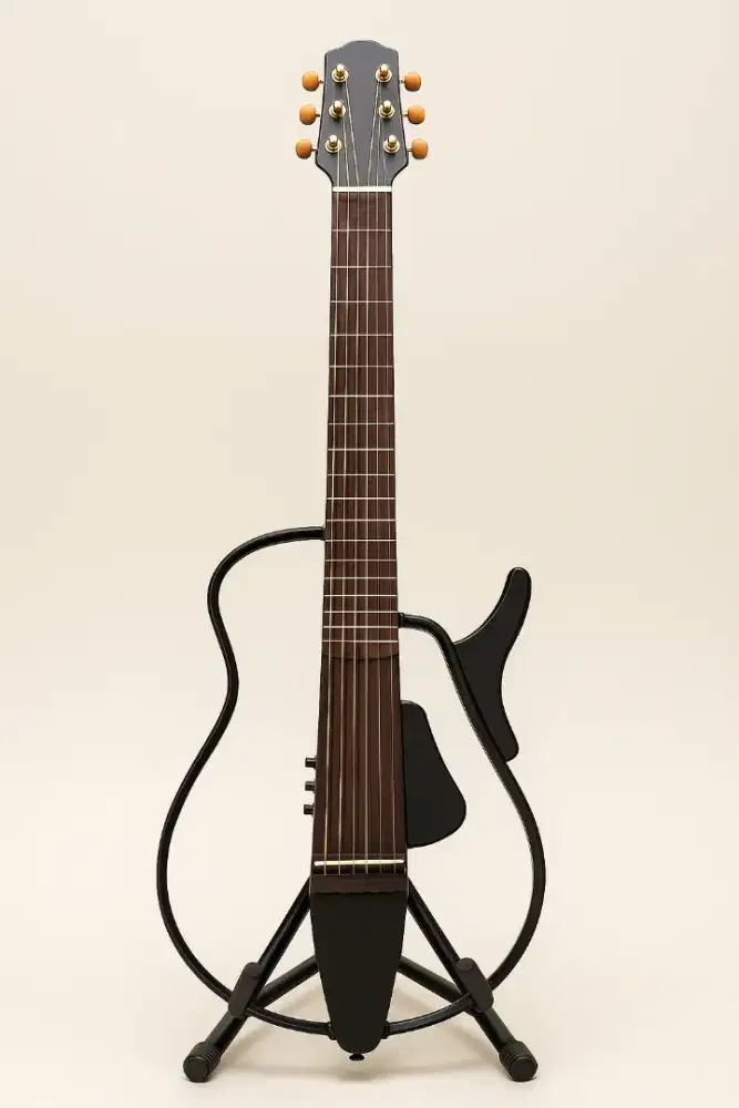 Yamaha Silent SLG 110 S