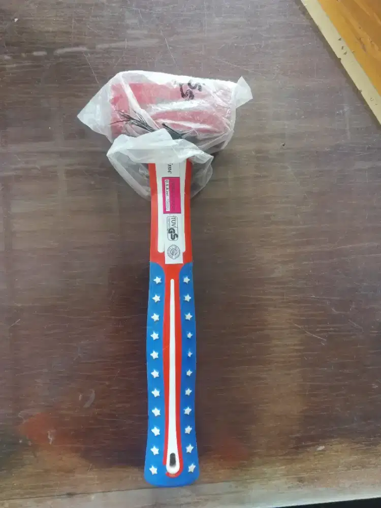 palu penghancur batu