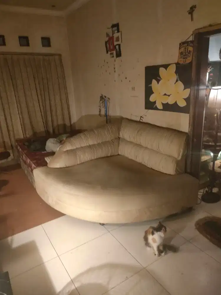 Sofa Import Sudut Setengah Lingkaran