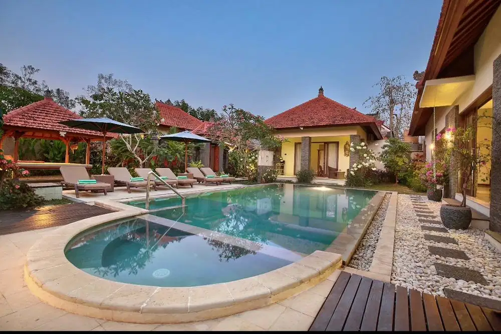 vila balinese style yang cozy di jimbaran