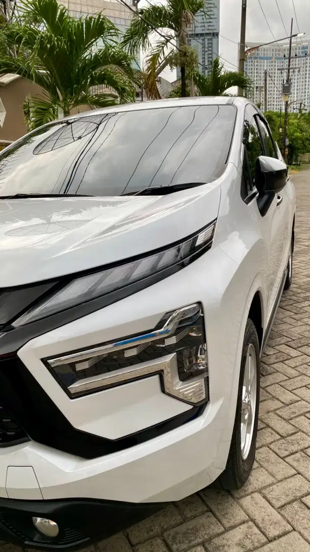 Mitsubishi New Xpander 2023 CVT PEARL WHITE