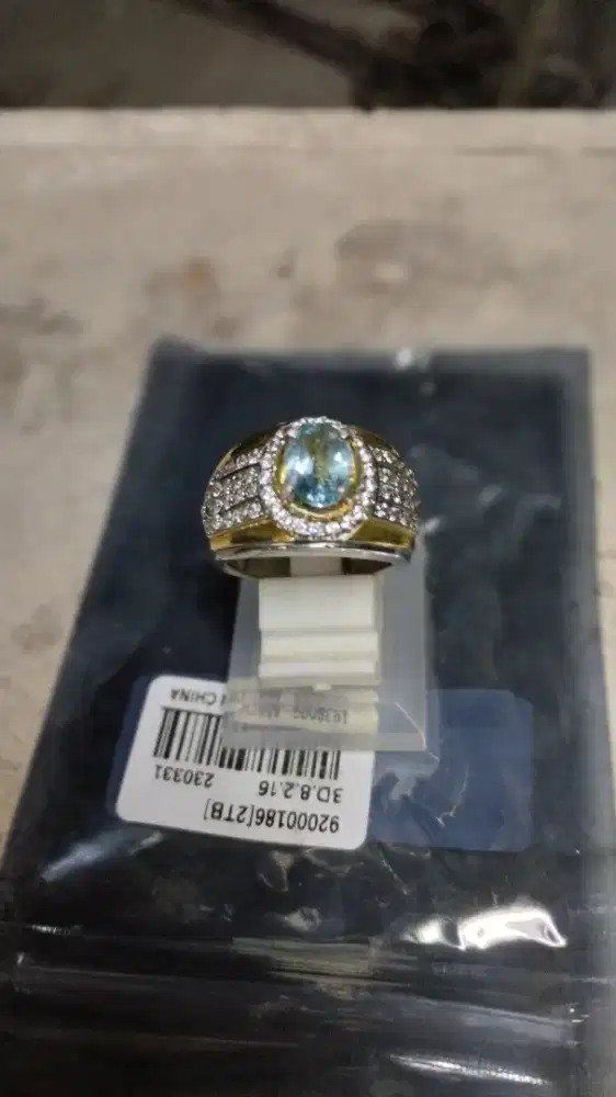 Cincin Natural Blue Topaz