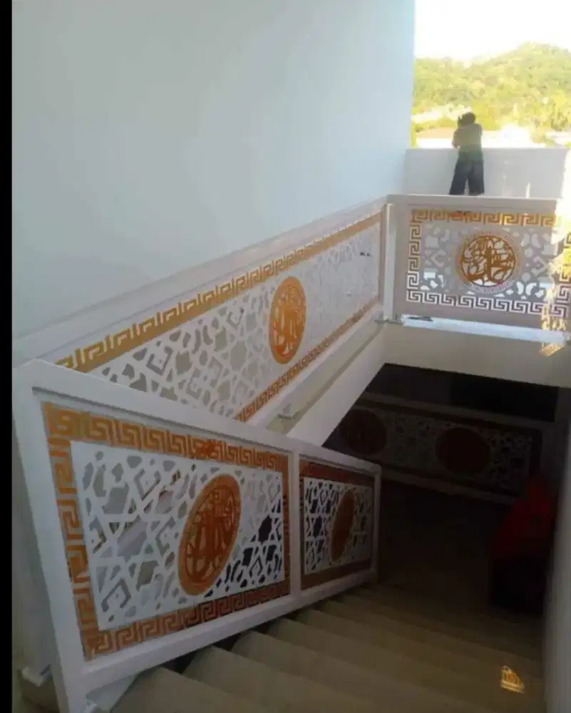 Railing tangga & balkon mewah