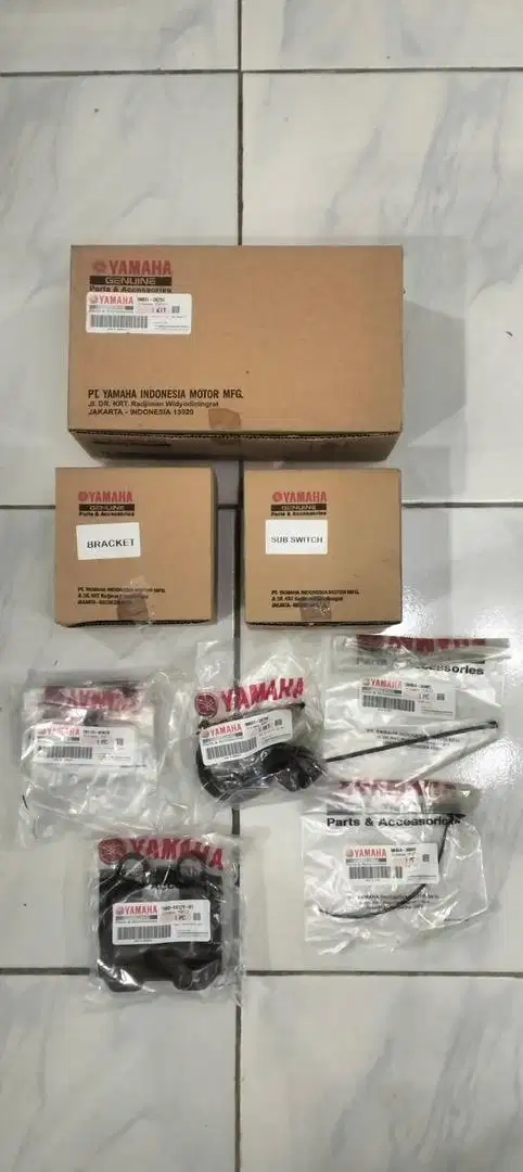 Yamaha 1 Set Bracket Sub Switch