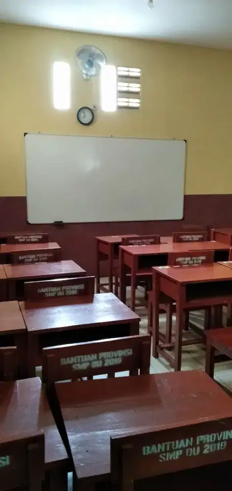 Papan tulis white board