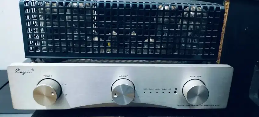 Integrated Amplifier tabung merk Cayin model A 55 T