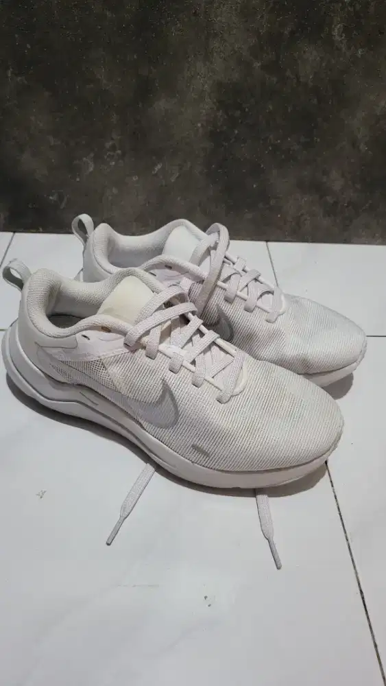 NIKE   no  38  ori baru