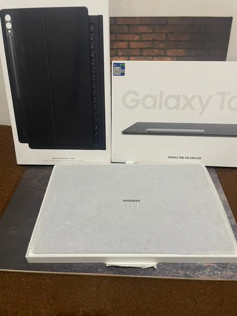 Tab S10 Ultra 5G 12/256 Plus keyboard like New