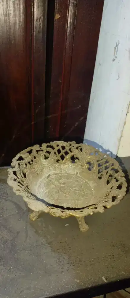 Mangkuk Kuningan Antik