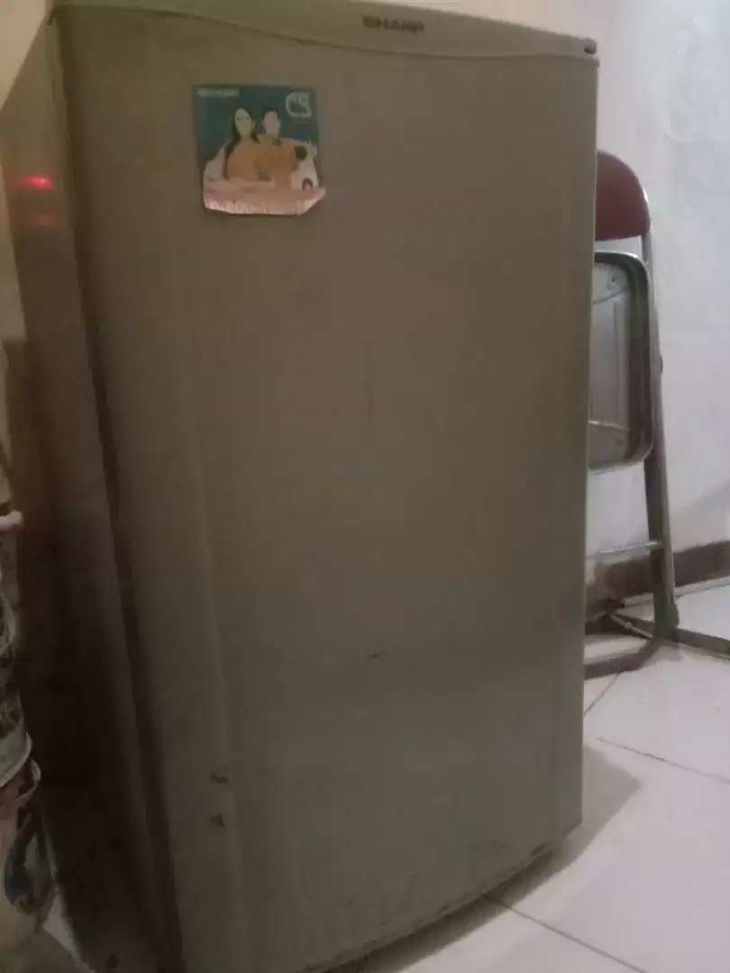Kulkas sharp 1 pintu