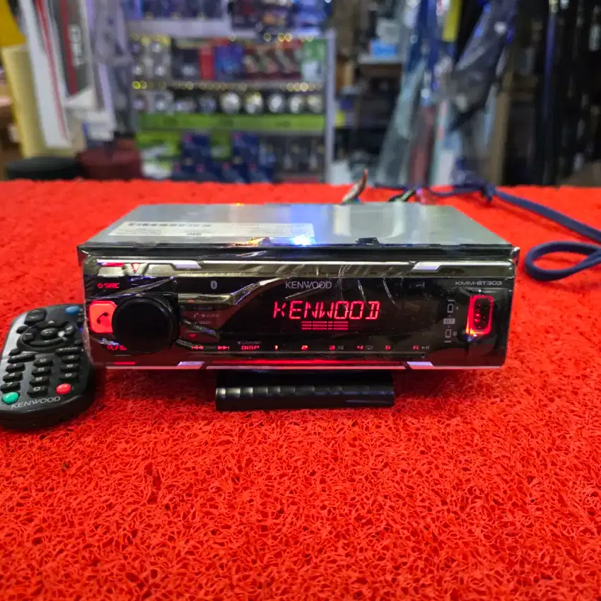 Head Unit Single Din KENWOOD KMM-BT303 Bluetooth USB Aux Radio FM AM
