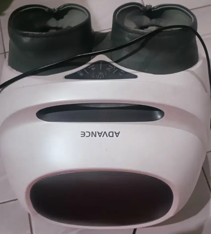 Advance pijat kaki mulus like new