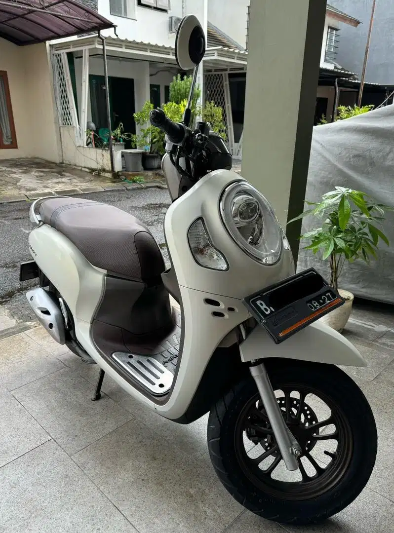 Honda Scoopy Prestige AT 2022 Putih