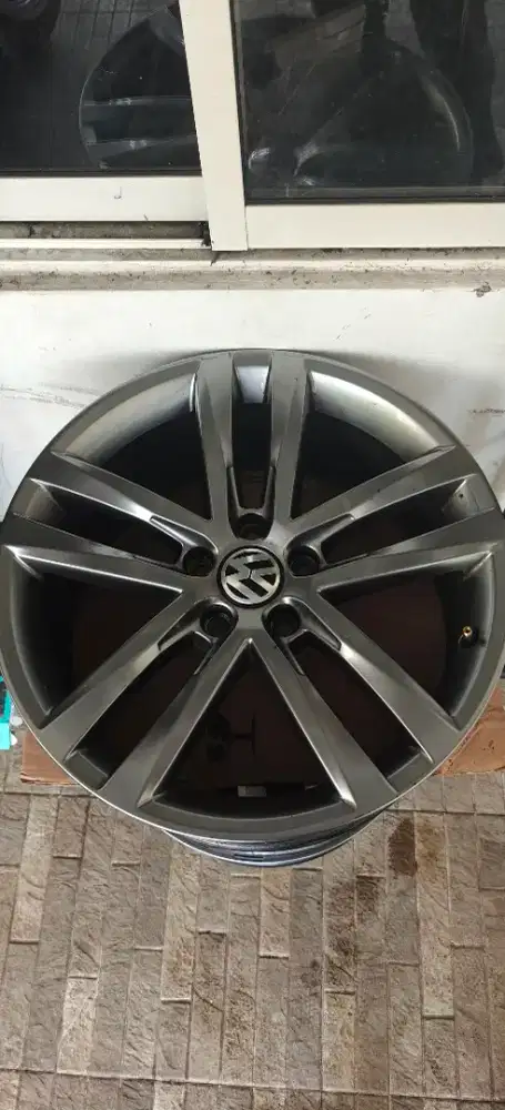 Velg original VW Scirocco R ring 18 langka