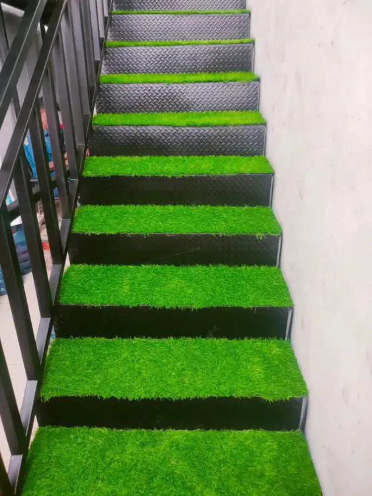 Semua ada Rumput Sintetis, Vertikal Garden dan Vinyl Flooring