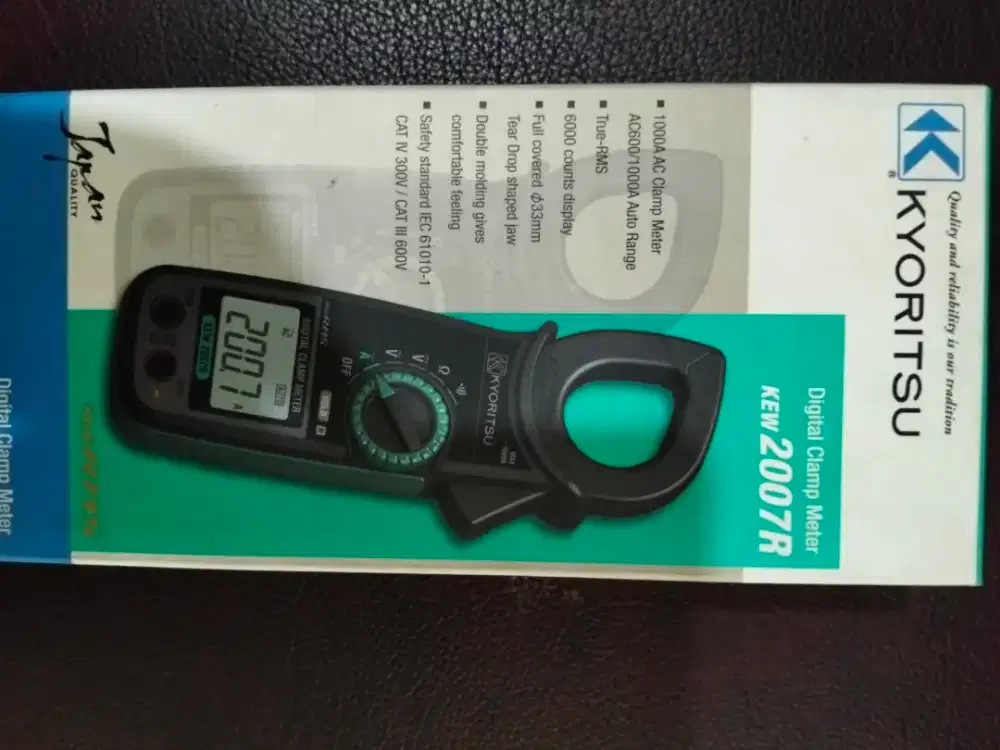 Alat Ground Meter 3005A dan Clamp Meter 2007R