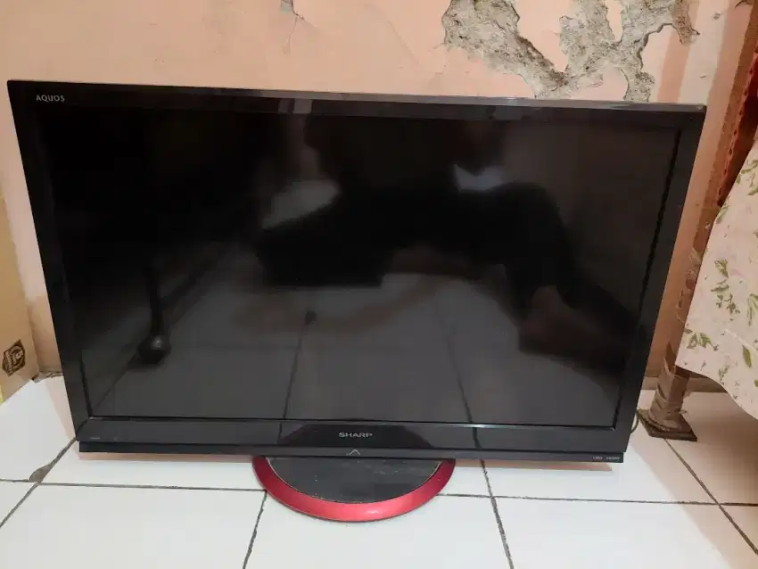 TV sharp 32 inchi analog plus stb advance
