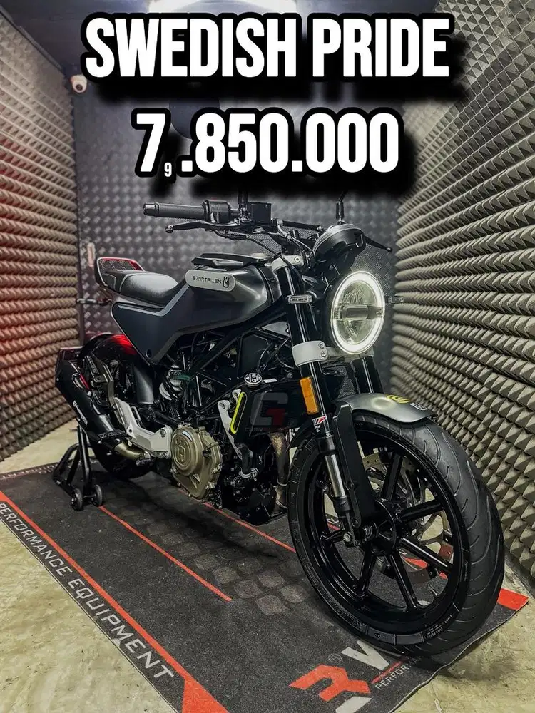 HUSQVARNA SVARTPILEN 2022 FULL ORIGINAL LOW KM 5000 SUPERB UNIT