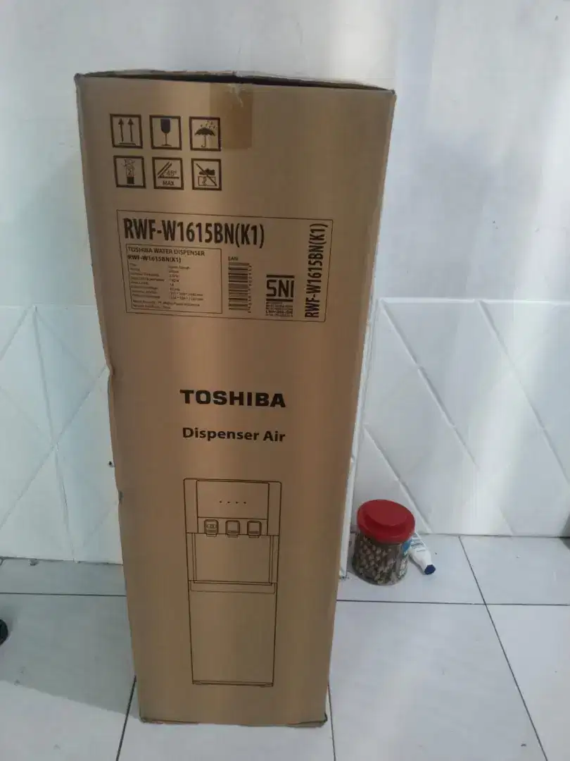 Dispenser standing toshiba galon bawah kompresor