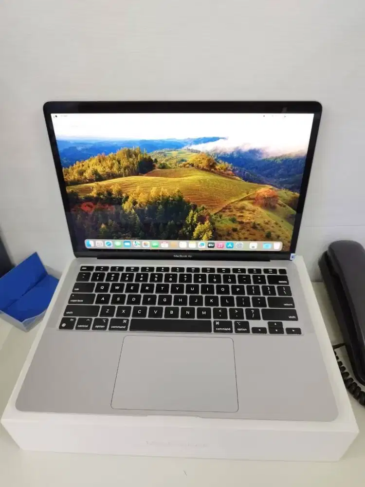 MACBOOK AIR M1 2020 RETINA 13,3 INC RAM 8GB/256GB D-SNT