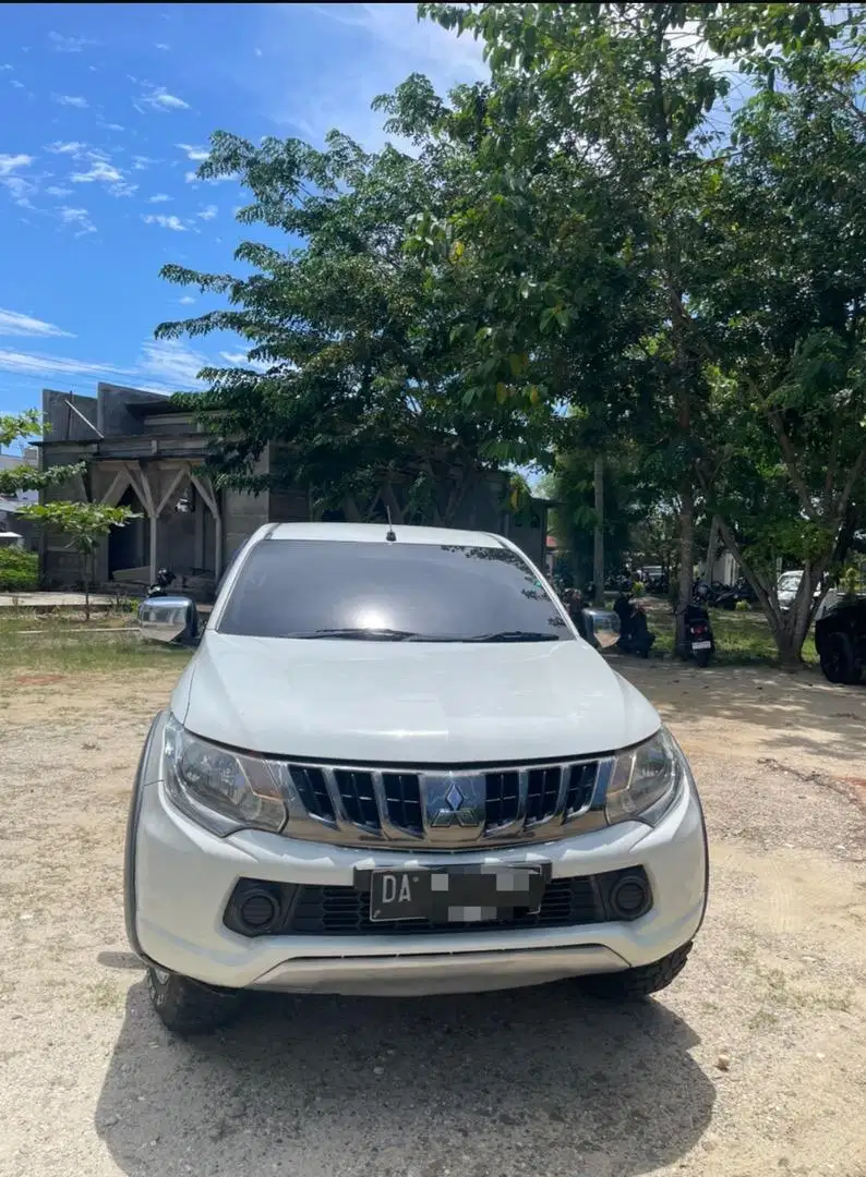 Mitsubishi Strada Triton 2017 2.5 GLS 4x4 Manual