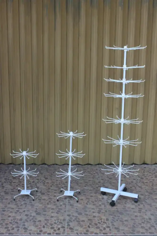 Rak Matahari Putar Aksesoris