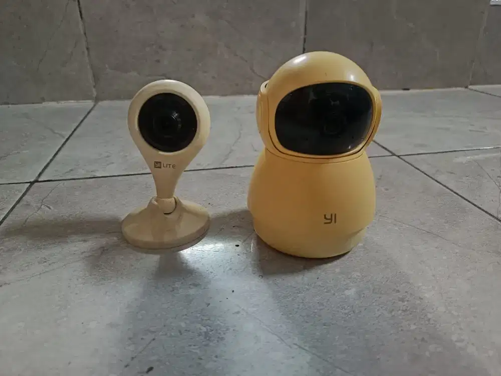 CCTV Camera Yi Dome Yi Lite